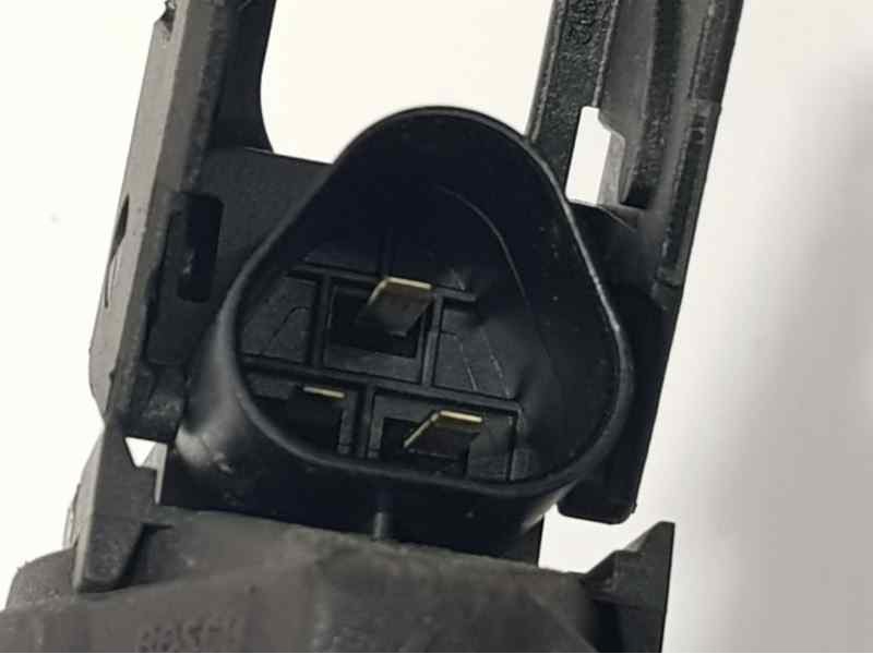 Recambio de bobina encendido para peugeot 5008 confort referencia OEM IAM 75949378002 0221504470 BOSCH