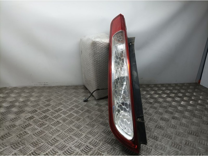 Recambio de piloto trasero izquierdo para ford focus lim. (cb4) trend referencia OEM IAM 1528769  