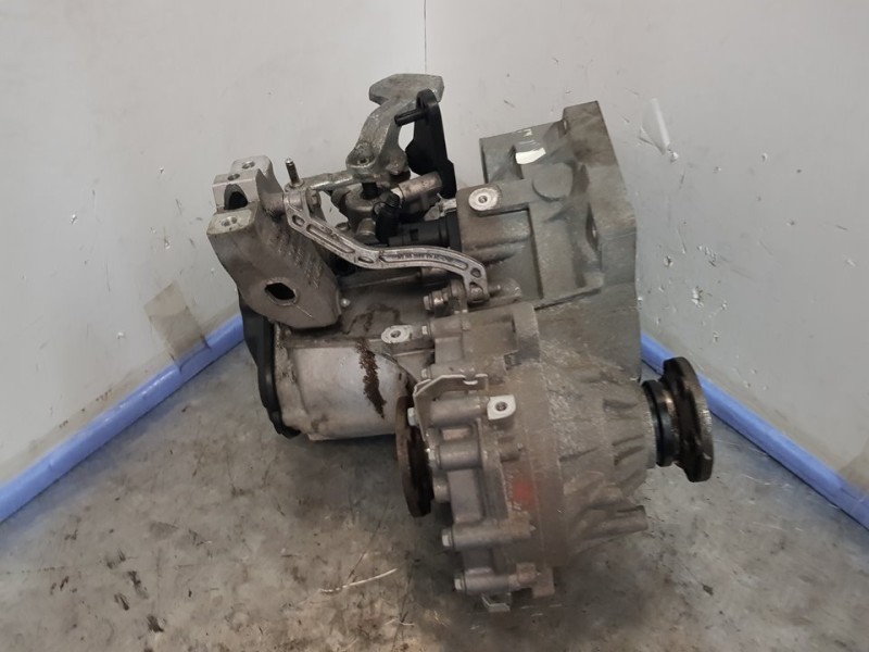 Recambio de caja cambios para volkswagen golf vi (5k1) advance referencia OEM IAM LLL 19118 5VELOCIDADES
