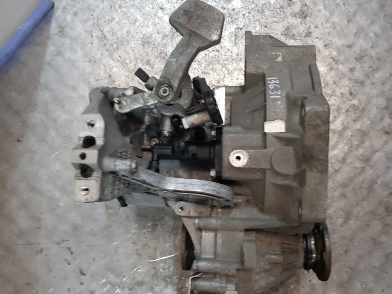 Recambio de caja cambios para volkswagen golf vi (5k1) advance referencia OEM IAM LLL 19118 5VELOCIDADES