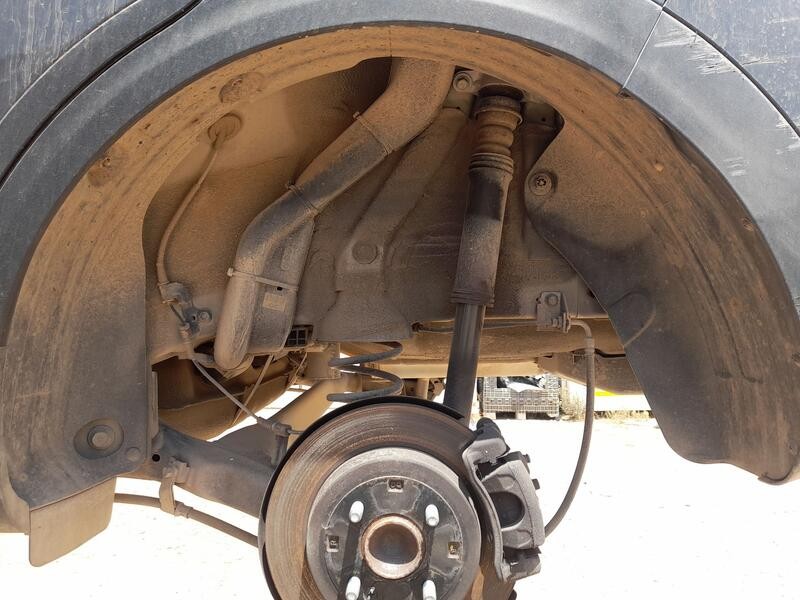 Recambio de plastico pase rueda tras. izq. para kia stonic (yb) 1.0 t-gdi eco-dynamics+ referencia OEM IAM 86821H8400  