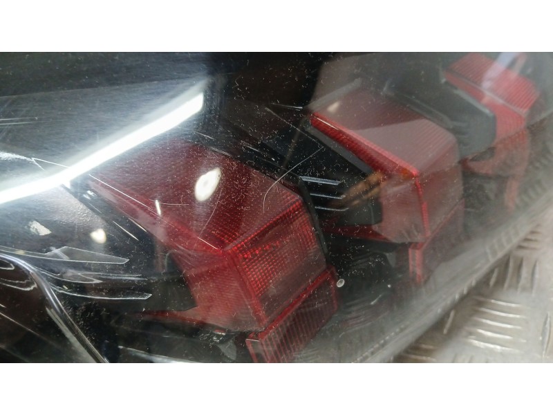 Recambio de piloto trasero izquierdo para peugeot 208 ii (ub_, up_, uw_, uj_) 1.5 bluehdi 100 referencia OEM IAM 9823216780 ROZA