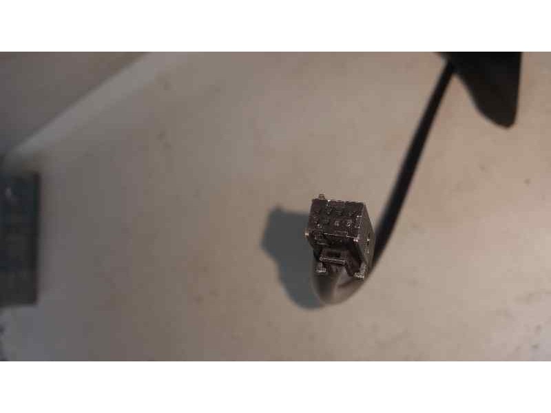 Recambio de retrovisor izquierdo para fiat ducato combi 30 (09.2006 =>) referencia OEM IAM 1080953014 8 PINS ELECTRICO