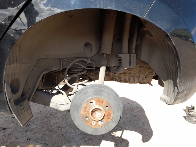 Recambio de plastico pase rueda tras. izq. para nissan micra v (k14) 0.9 ig-t referencia OEM IAM 767495FA0A  