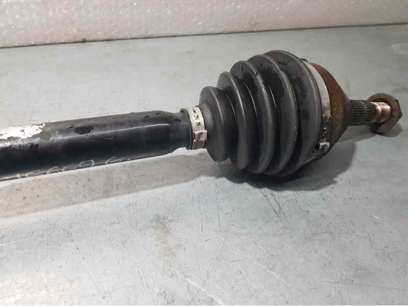 Recambio de transmision delantera derecha para opel zafira b cosmo referencia OEM IAM 13245911  