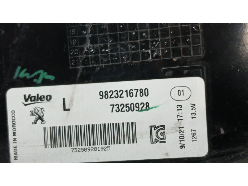 Recambio de piloto trasero izquierdo para peugeot 208 ii (ub_, up_, uw_, uj_) 1.5 bluehdi 100 referencia OEM IAM 9823216780 ROZA