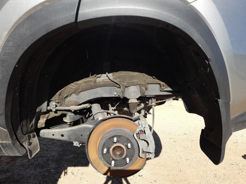 Recambio de plastico pase rueda tras. izq. para lexus nx (_z1_) 300h (ayz10_) referencia OEM IAM 6563878010  