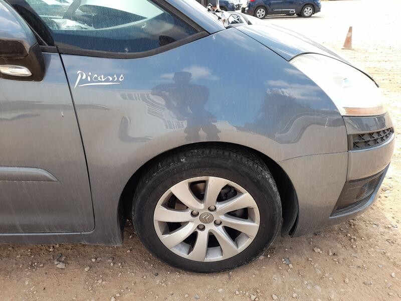 Recambio de aleta delantera derecha para citroën c4 picasso i monospace (ud_) 1.6 hdi referencia OEM IAM 7841X2  