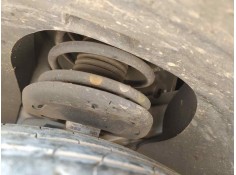 Recambio de amortiguador delantero izquierdo para peugeot 208 tech edition blue hdi referencia OEM IAM 9820310980  