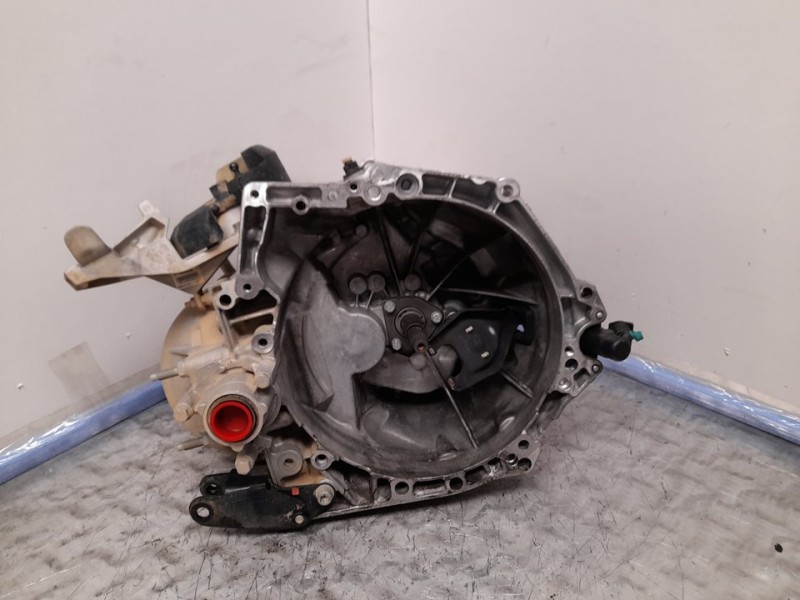 Recambio de caja cambios para peugeot 2008 (p1) active referencia OEM IAM 20V253 1301362 6VELOVCIDADES