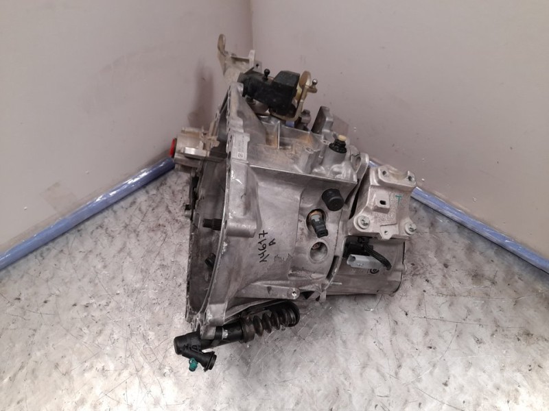 Recambio de caja cambios para peugeot 2008 (p1) active referencia OEM IAM 20V253 1301362 6VELOVCIDADES
