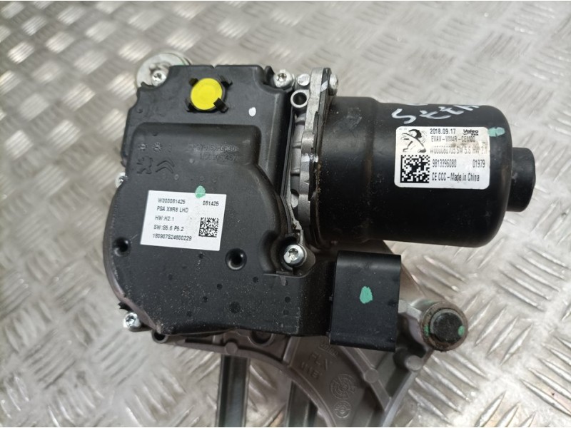 Recambio de motor limpia delantero para peugeot 508 active referencia OEM IAM 9813396080  VALEO