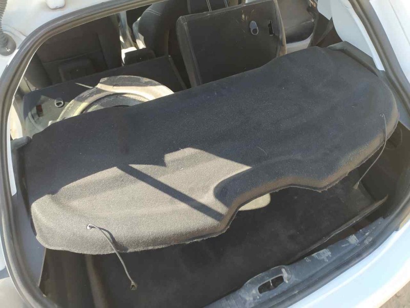 Recambio de bandeja trasera para peugeot 208 tech edition blue hdi referencia OEM IAM 96737666ZD  