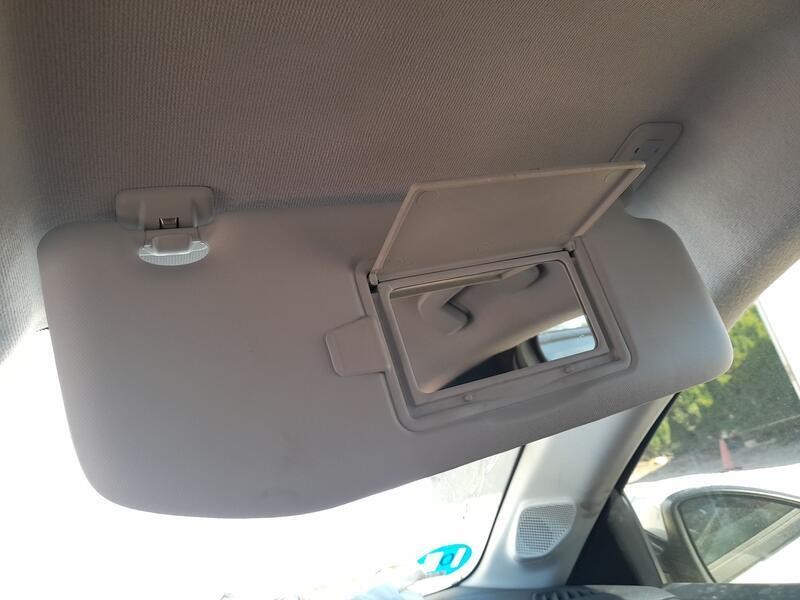 Recambio de parasol derecho para peugeot 208 ii (ub_, up_, uw_, uj_) e-208 referencia OEM IAM 98100807PR  