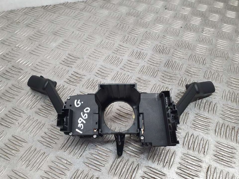 Recambio de mando luces y limpia para seat toledo (kg3) style referencia OEM IAM 2Q0953507E 1013792101 