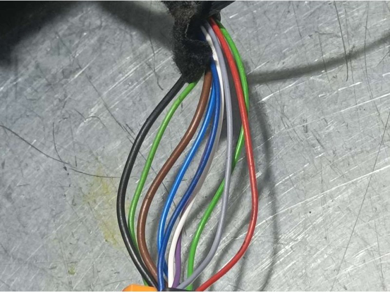 Recambio de retrovisor derecho para peugeot 2008 (p1) allure referencia OEM IAM 98271325XT  ELECTRICO 9 Y 2 CABLES