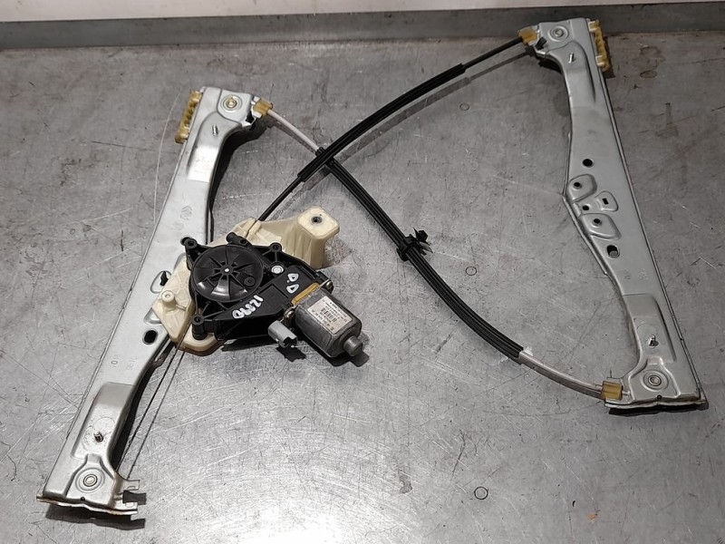 Recambio de elevalunas delantero derecho para citroën c4 cactus onetone referencia OEM IAM 9674552480 0130822570 ELÉCTRICO 2 PIN