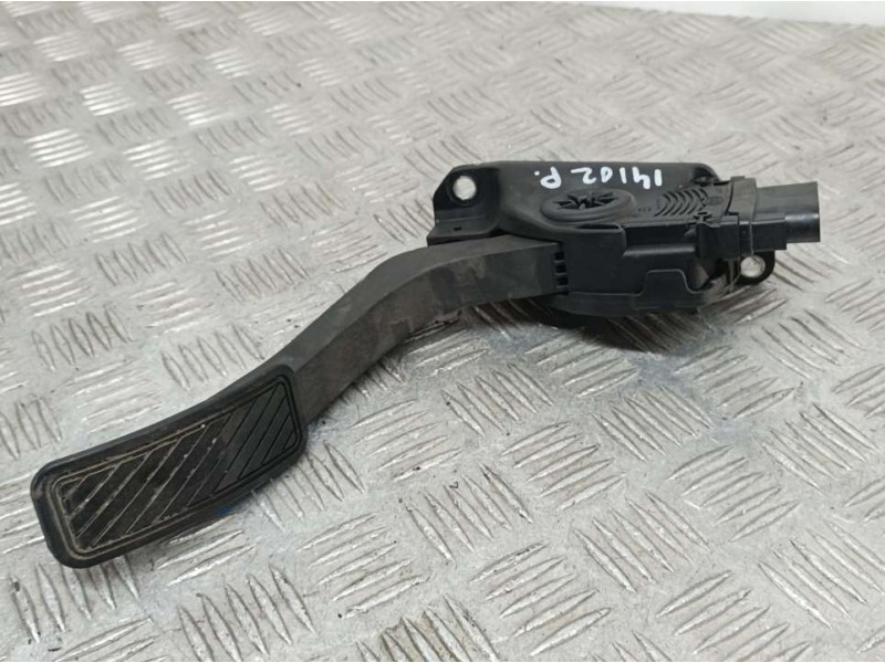 Recambio de potenciometro pedal para ford fiesta (cb1) ambiente referencia OEM IAM 8V219F836AA 6PV00951700 