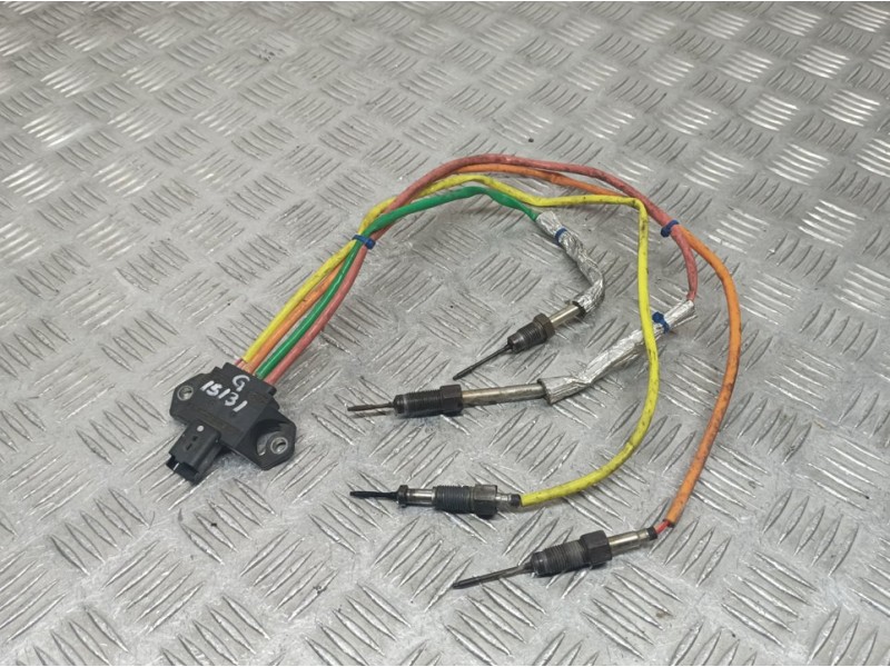 Recambio de sensor para nissan qashqai (j11) acenta referencia OEM IAM 226584529R 2658000950 DENSO