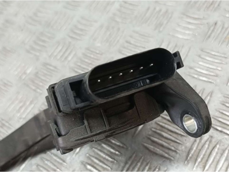 Recambio de potenciometro pedal para ford fiesta (cb1) ambiente referencia OEM IAM 8V219F836AA 6PV00951700 