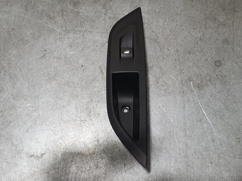 Recambio de mando elevalunas trasero derecho para peugeot 2008 (p1) active referencia OEM IAM 98044803ZD  
