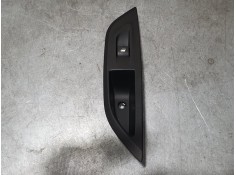 MANDO ELEVALUNAS TRASERO DERECHO 98044803ZD 