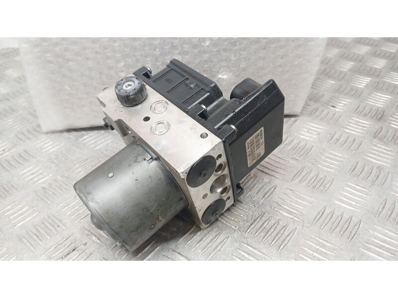 Recambio de abs para alfa romeo 156 sportwagon progresion referencia OEM IAM 51724650 BOSCH 0265225280