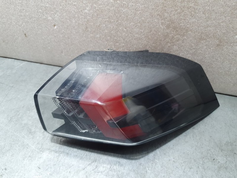 Recambio de piloto trasero derecho para peugeot 2008 (p1) active referencia OEM IAM SIN REF  EXTERIOR