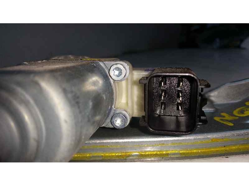 Recambio de elevalunas trasero izquierdo para ford focus lim. (cb8) titanium referencia OEM IAM  6 PINS ELECTRICO