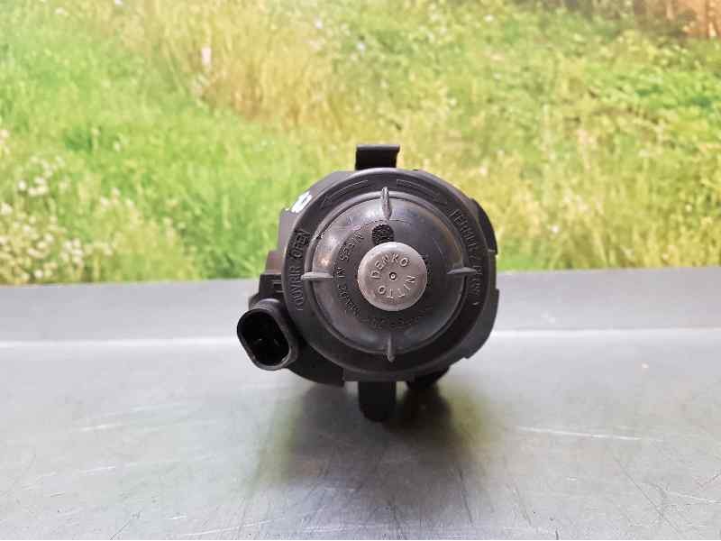 Recambio de faro antiniebla derecho para bmw x5 (e53) 3.0d referencia OEM IAM 63176920886  