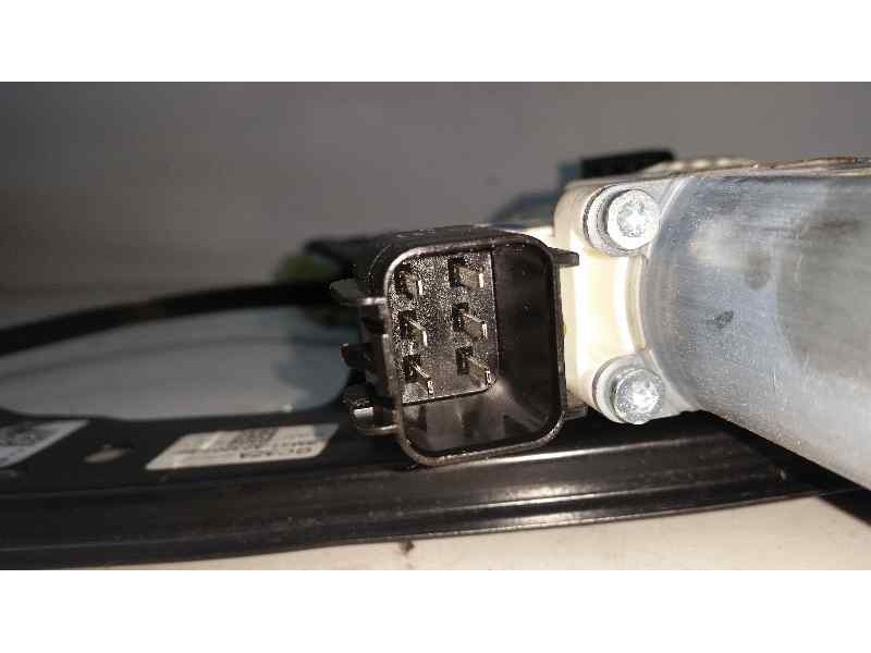 Recambio de elevalunas delantero izquierdo para ford focus lim. (cb8) titanium referencia OEM IAM  6 PINS ELECTRICO