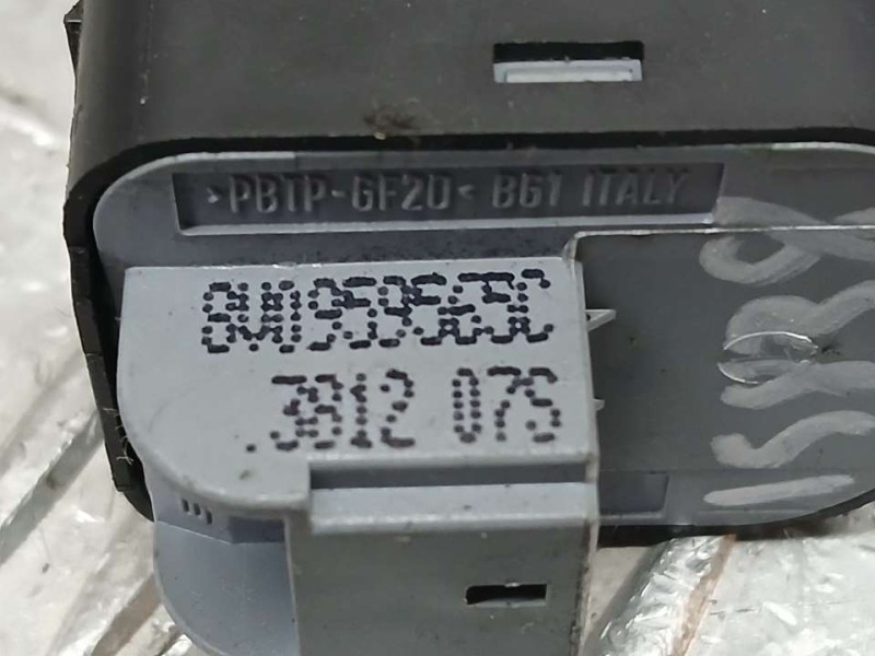 Recambio de mando retrovisor para audi a3 sportback (8va) ambiente referencia OEM IAM 8V0959565C  