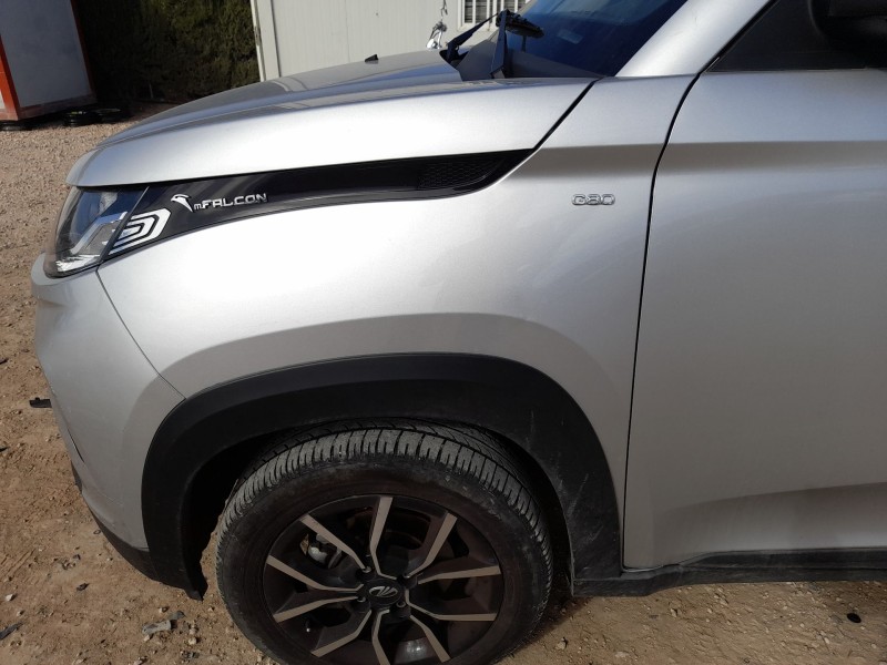 Recambio de aleta delantera izquierda para mahindra kuv 100 nxt 1.2 vvt referencia OEM IAM   