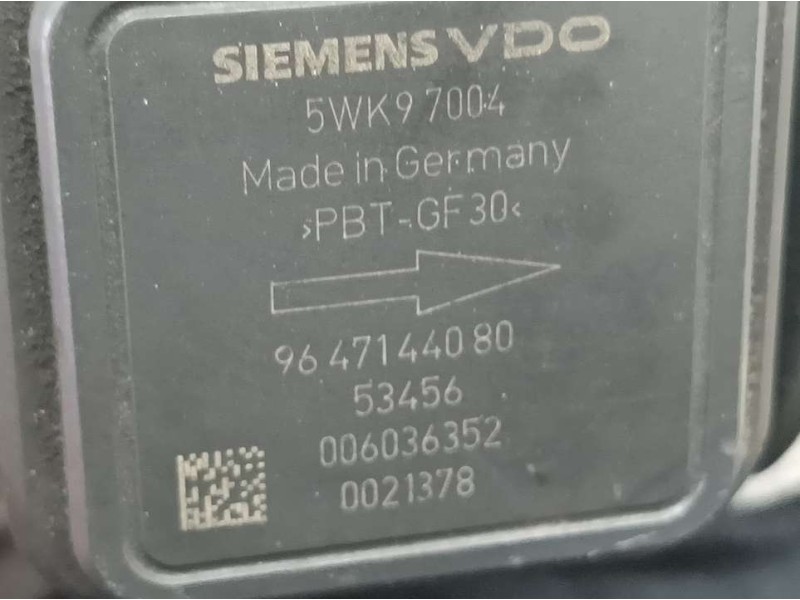 Recambio de caudalimetro para citroën c3 hdi 70 collection referencia OEM IAM 9647144080 5WK97004 SIEMENS VDO