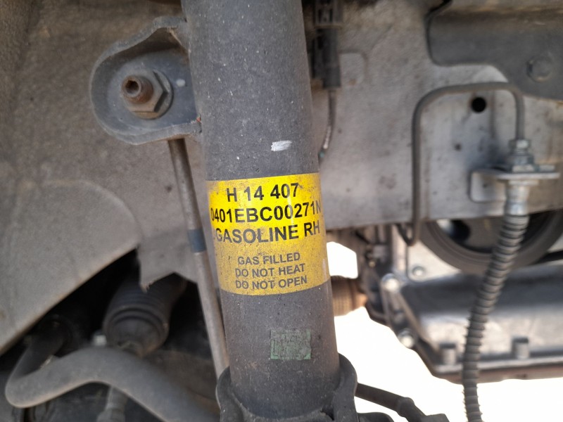 Recambio de amortiguador delantero derecho para mahindra kuv 100 nxt 1.2 vvt referencia OEM IAM   