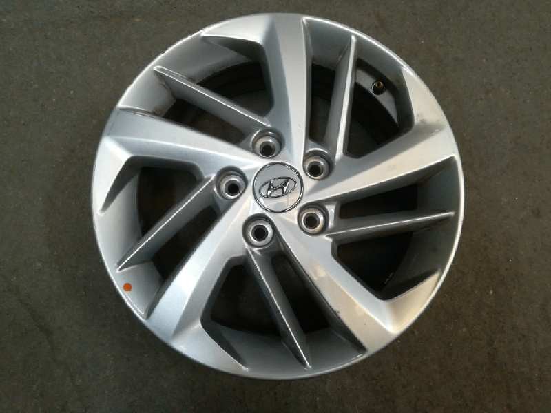 Recambio de llanta para hyundai tucson essence 2wd referencia OEM IAM 65X16 5 TORN ET 45 ALUMINIO 