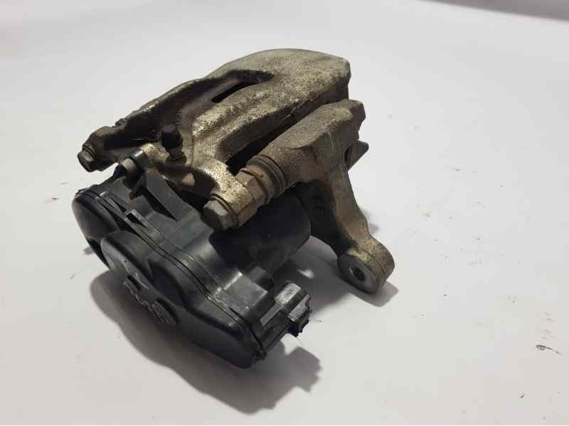 Recambio de pinza freno delantera izquierda para mitsubishi outlander (gf0) phev kaiteki+ 4wd referencia OEM IAM 1907180359M  EL