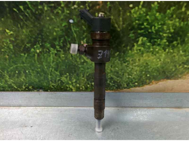 Recambio de inyector para opel zafira b 1.9 cdti referencia OEM IAM 445110165  BOSCH