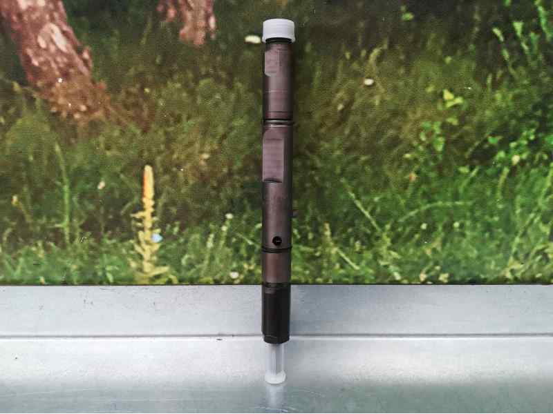 Recambio de inyector para audi a6 berlina (4b2) 2.5 tdi quattro referencia OEM IAM 059130201F 0432133795 BOSCH