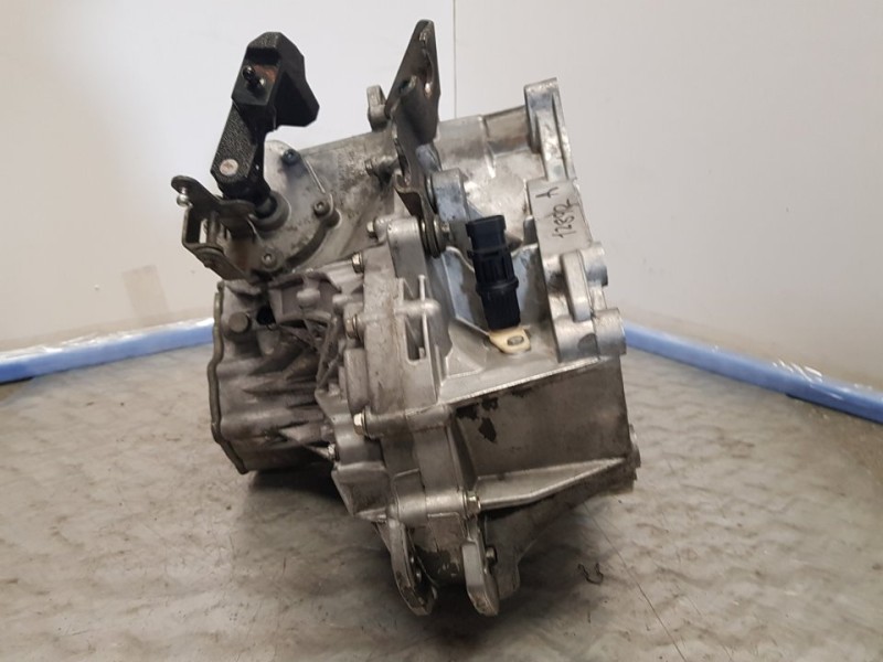 Recambio de caja cambios para chevrolet epica lt referencia OEM IAM W3421 0032287 5VELOCIDADES