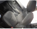 Recambio de asiento delantero derecho para mahindra kuv 100 nxt 1.2 vvt referencia OEM IAM   