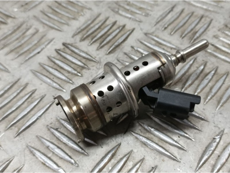 Recambio de inyector adblue para citroën c4 1.5 hdi referencia OEM IAM 9813930180  