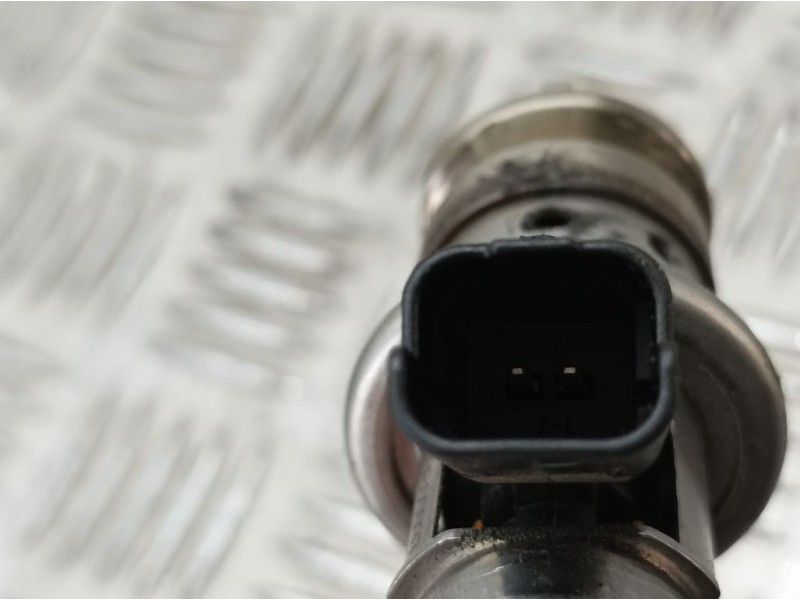 Recambio de inyector adblue para citroën c4 1.5 hdi referencia OEM IAM 9813930180  