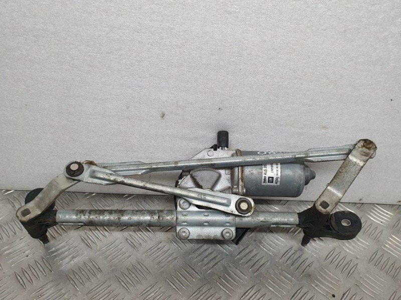 Recambio de motor limpia delantero para opel corsa d catch me referencia OEM IAM 13182340 367546129 