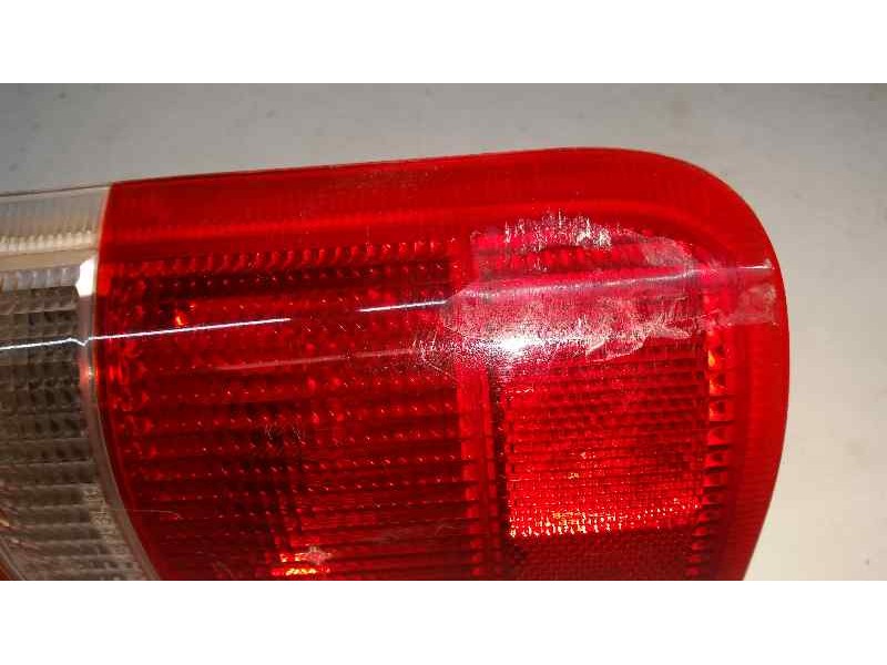 Recambio de piloto trasero derecho para ford courier referencia OEM IAM   TOCADO