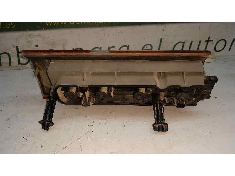 Recambio de piloto trasero derecho para ford courier referencia OEM IAM   TOCADO