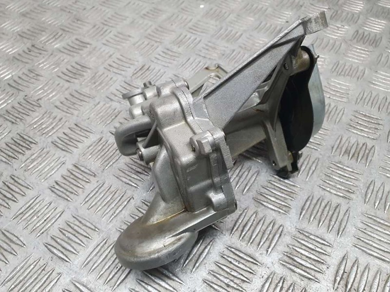 Recambio de bomba aceite para citroën c-elysée exclusive referencia OEM IAM 9674199380  