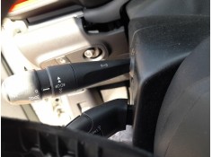 MANDO LUCES Y LIMPIA 98312590ZD 