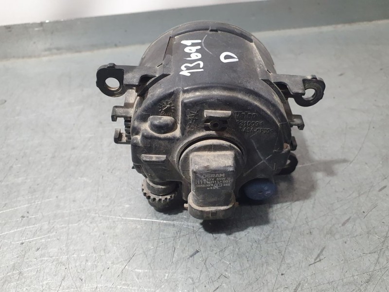 Recambio de faro antiniebla derecho para renault megane iii berlina 5 p dynamique referencia OEM IAM 8200074008 89202503 VALEO