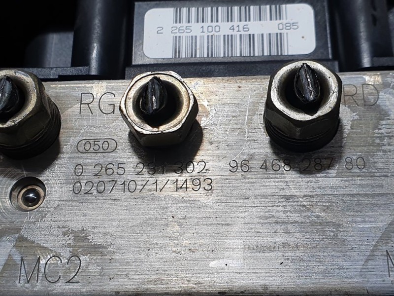 Recambio de abs para peugeot 307 (s1) xt referencia OEM IAM 9646828780 0265231302 BOSCH